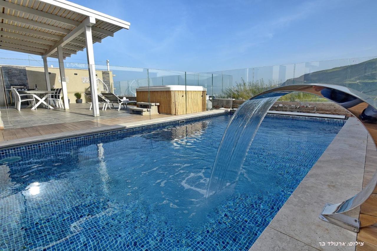 וילה מגדלא Villa Luaran gambar